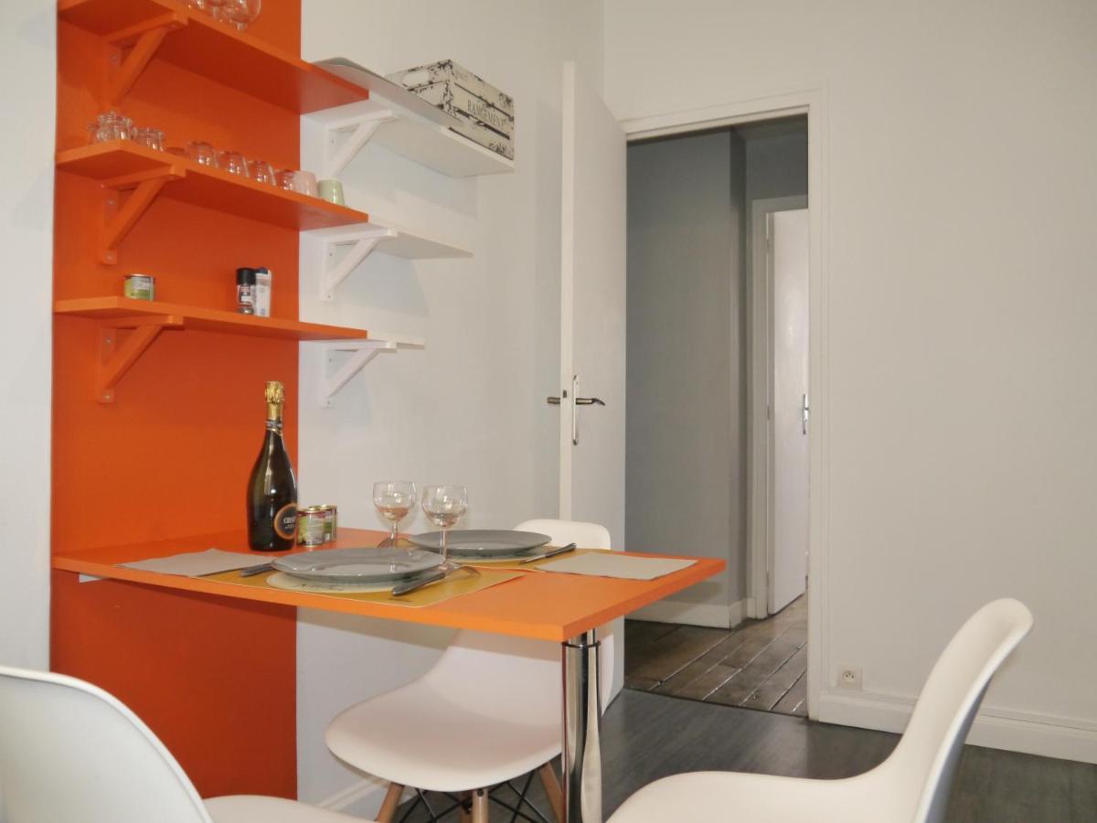 Appartement Hypercentre Tarbes - 2 Grandes Chambres エクステリア 写真