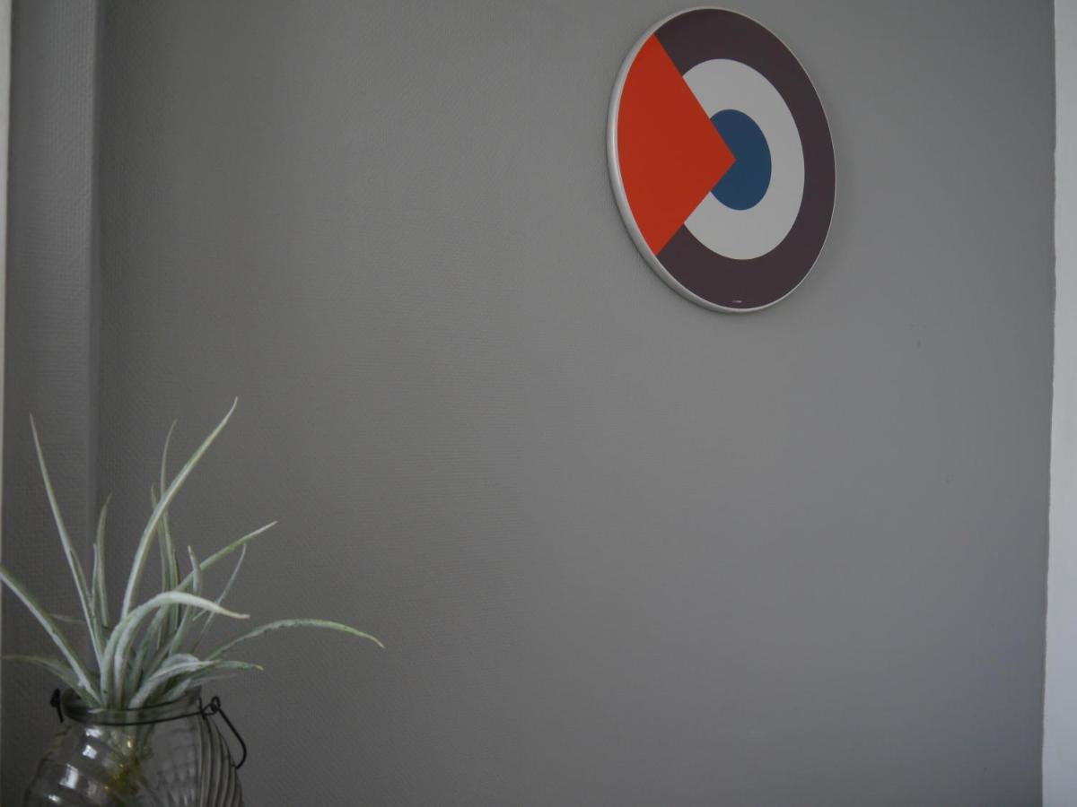 Appartement Hypercentre Tarbes - 2 Grandes Chambres エクステリア 写真